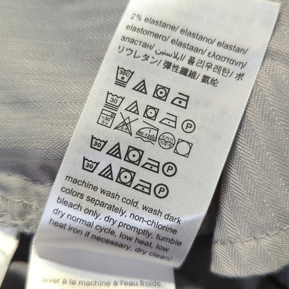 Calvin Klein Men's Body Fit Stretch Gray Pants Size 40x32 - Picture 9 of 12